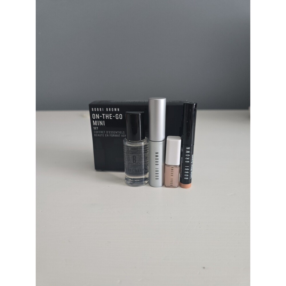Bobbi Brown 4 Piece Makeup Minis Gift NEW